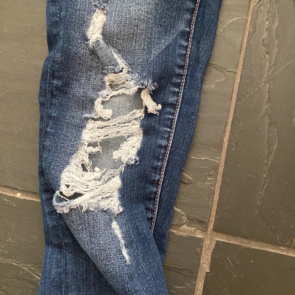 Ripped American Eagle Denim Jeans - Picture 8 of 13